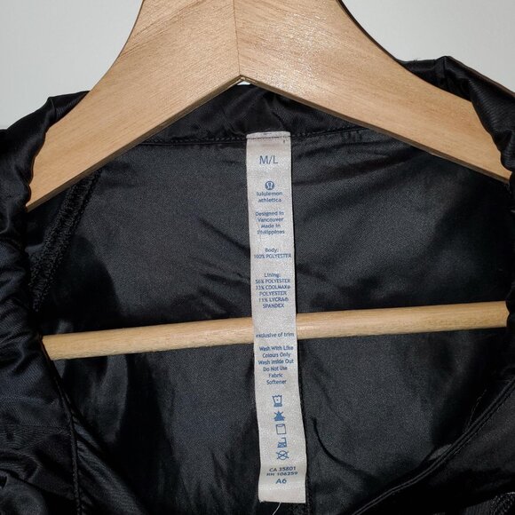 LULULEMON Women Black Hooded Cape Zip Button Size M/L - Picture 2 of 7